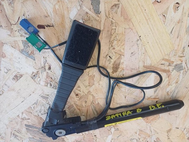 Opel Zafira B (2005-2014) Bal Els� �l�s �vfesz�t� Patron