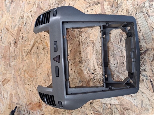 Opel Zafira B (2005-2014)  R�di� Keret