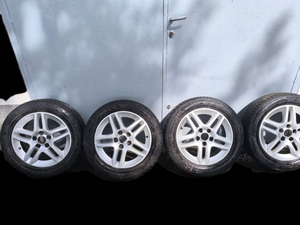 Opel Zafira B alufelnik gumival