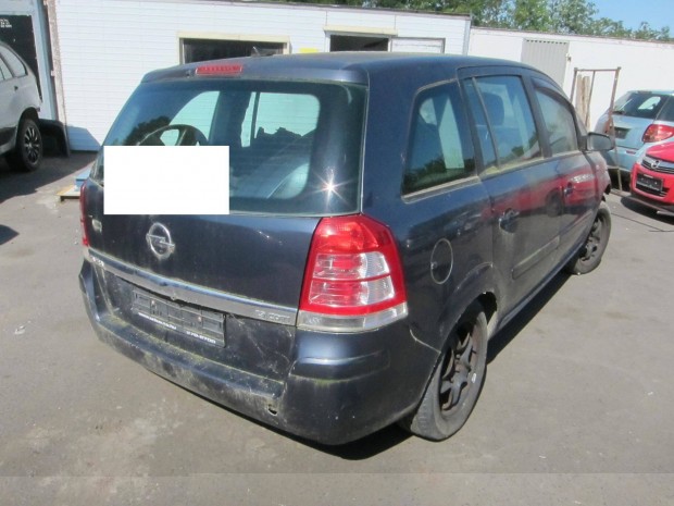 Opel Zafira B bontott alkatrszek