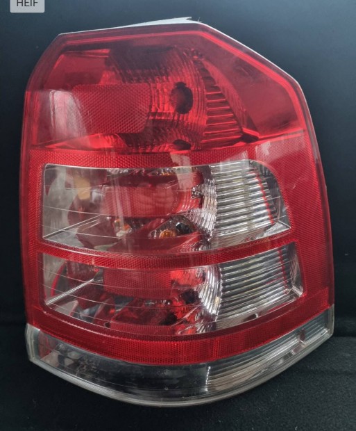 Opel Zafira B h�ts� l�mpa 
