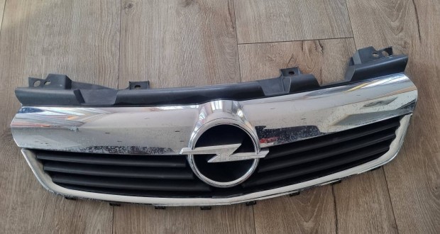 Opel Zafira B h�t�r�cs 