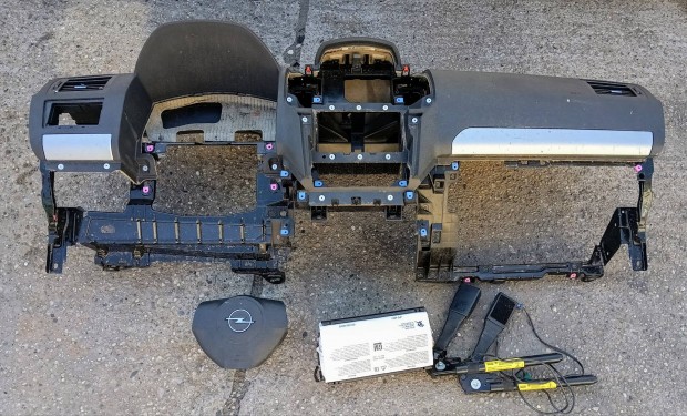 Opel Zafira B komplett lgzsk szett