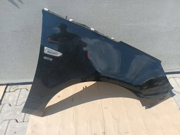 Opel Zafira C Jobb első Sárvédő 7808
