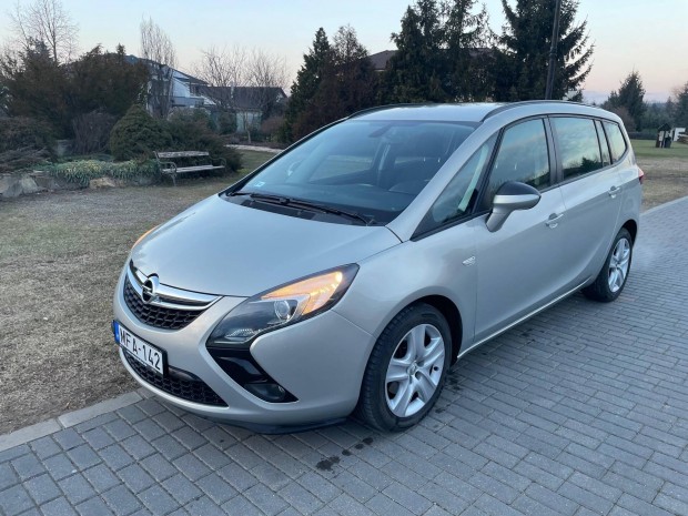 Opel Zafira Tourer 1.4 T Active Magyarorszgi--...