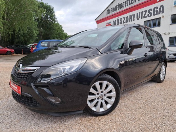 Opel Zafira Tourer 1.4 T Edition Start-Stop (7...