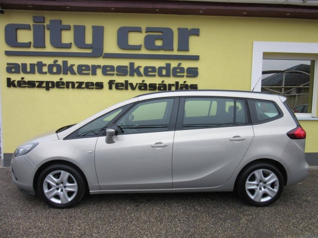 Opel Zafira Tourer 1.4 T Edition Tempomat. Digi...