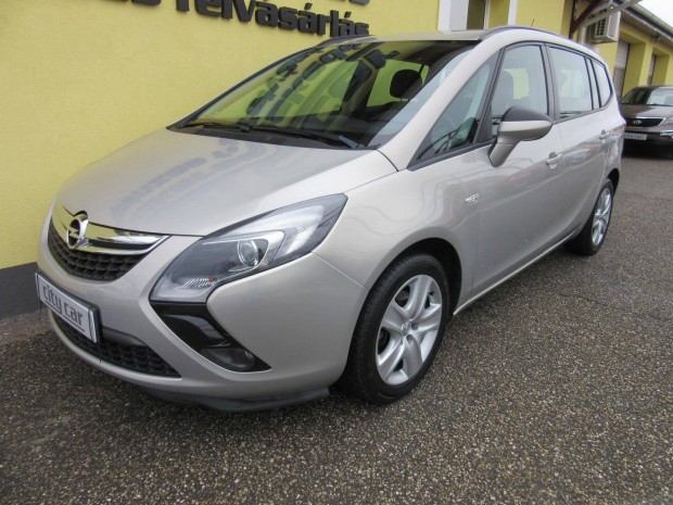 Opel Zafira Tourer 1.4 T Edition Tempomat. Digi...