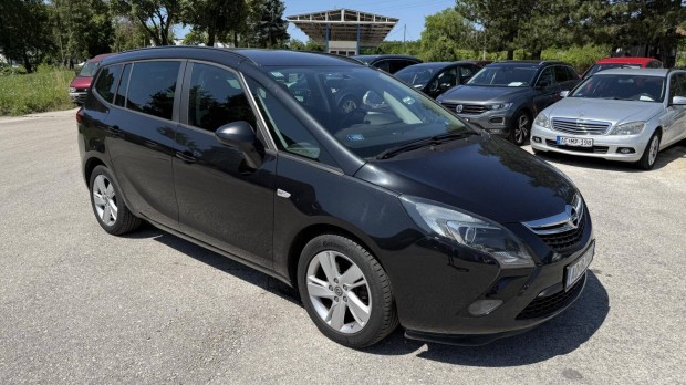 Opel Zafira Tourer 1.6 CDTI Edition Alkalmi Vét...