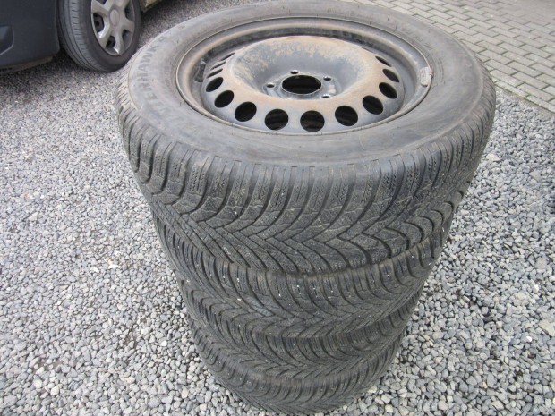 Opel Zafira Tourer aclfelni 215/65 R 16 Firestone tli gumival elad