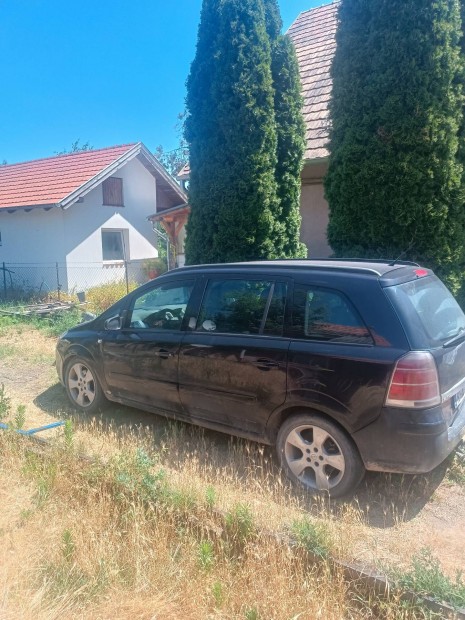 Opel Zafira b alkatrszek eladk 2.2benzin 