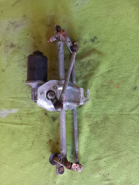 Opel "C" Corsa ablaktrl motor szerkezettel