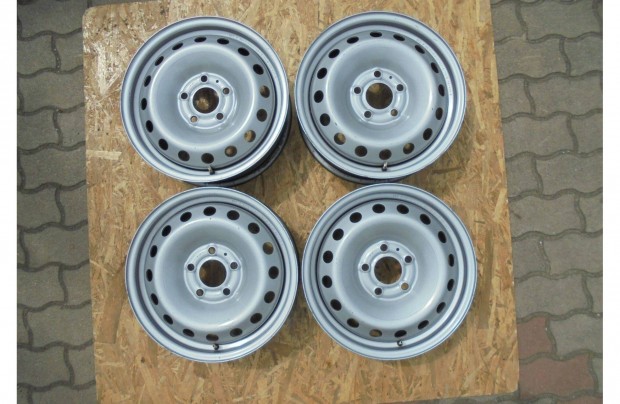 Opel -Renault 16-os TGK lemezfelni eladó