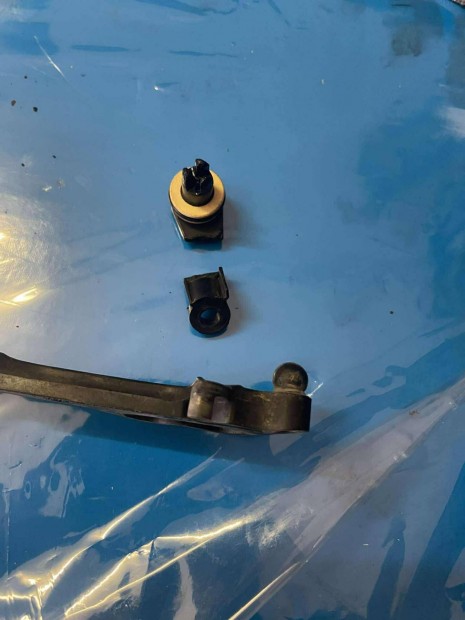 Opel a12xer, a14xer szívósor pillangó szelep összekötő rúd.