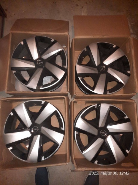 Opel acélfelni + dísztárcsák (4db.) 4x108 r16 6.5J ET20 együtt v külön