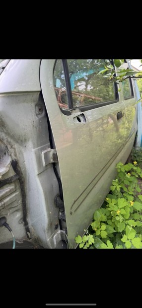 Opel agila 1.2 alkatrszek elad.