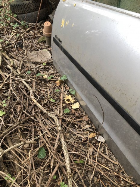 Opel ajtk Corsa, Astra 