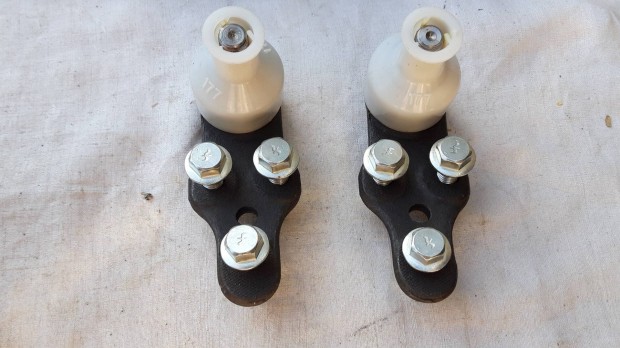 Opel alsó trapézbömbfej Kadett D Kadett E hez 1998ig új