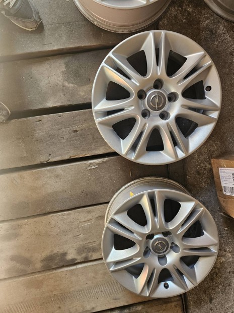 Opel alufelni 5x110 16"