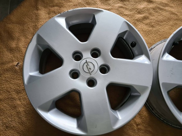 Opel alufelni elad� / 16" 5x110 gy�ri /