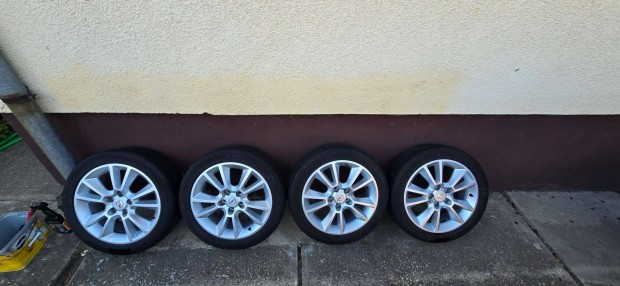 Opel alufelni garnitúra