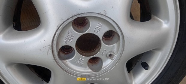 Opel alufelni garnitúra gumikkal