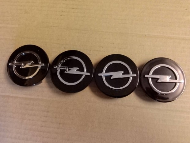 Opel alufelni közép kupak garnitúra eladó ( Új )