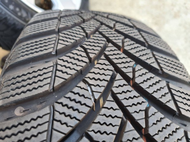 Opel alufelni jszer 205/55 R16 gumival