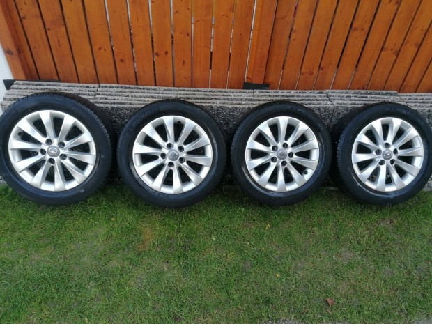 Opel alufelniszett Michelin nyrigumikkal 16"