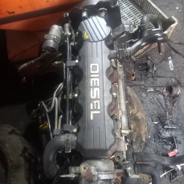 Opel astra 1.7 x17dtl motor 