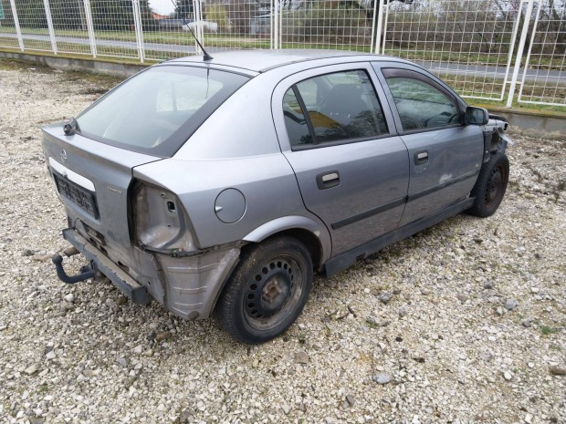 Opel astra G bontott alkatr�szek