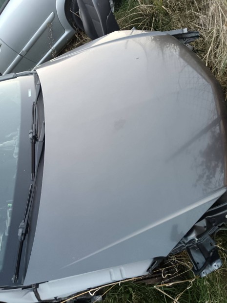 Opel astra H motorháztető