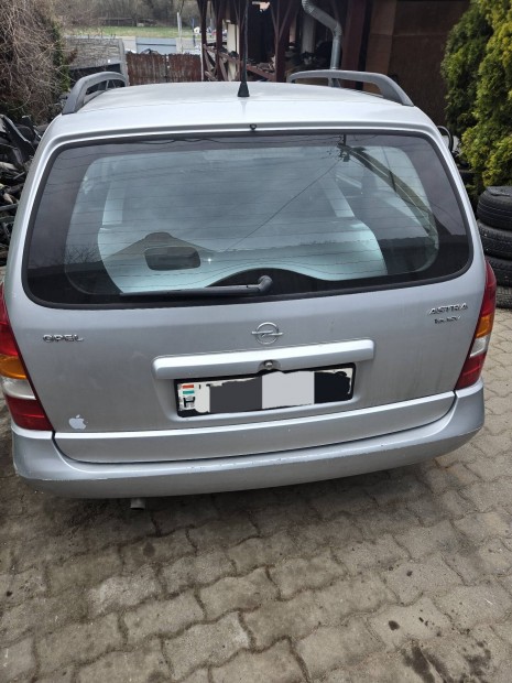 Opel astra g 1.6 bontott alkatr�szei