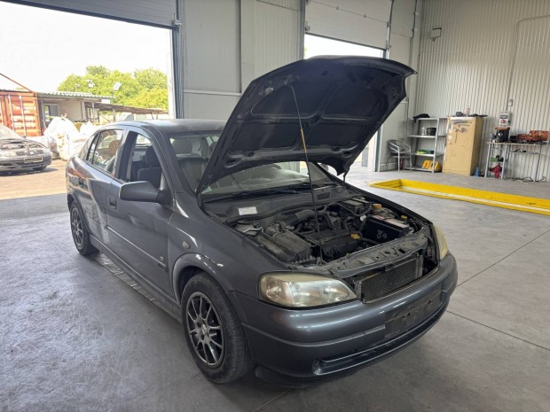 Opel astra g bontott alkatrészek