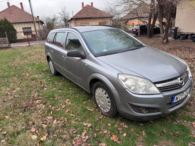 Opel astra h