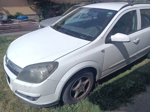 Opel astra h 1,4 benzin elad