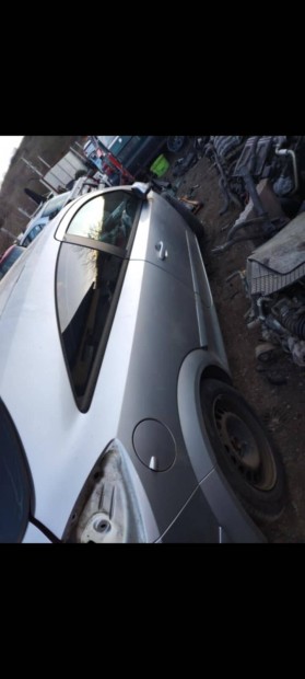 Opel astra h 1.6 gtc minden alkatrésze