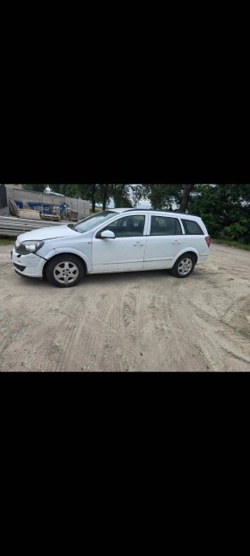 Opel astra h 1.6 minden alkatrésze