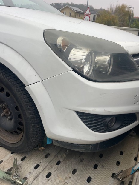 Opel astra h 1.7cdti jobb bal fltengely garancival elad