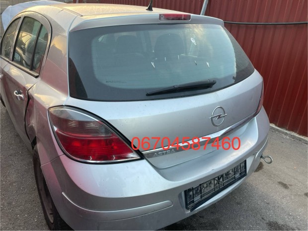 Opel astra h csomagtr ajt elad