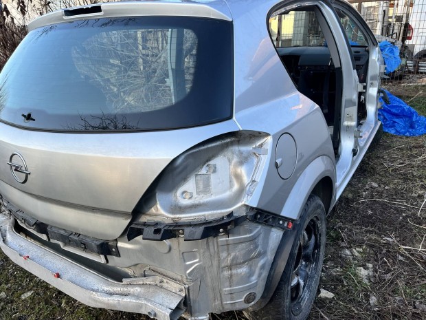 Opel astra h megmaradt alkatrszek eladak 