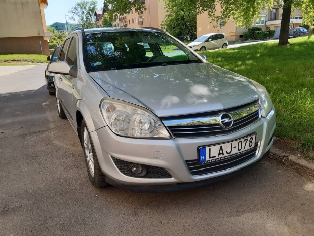 Opel astra h tulajdonostól