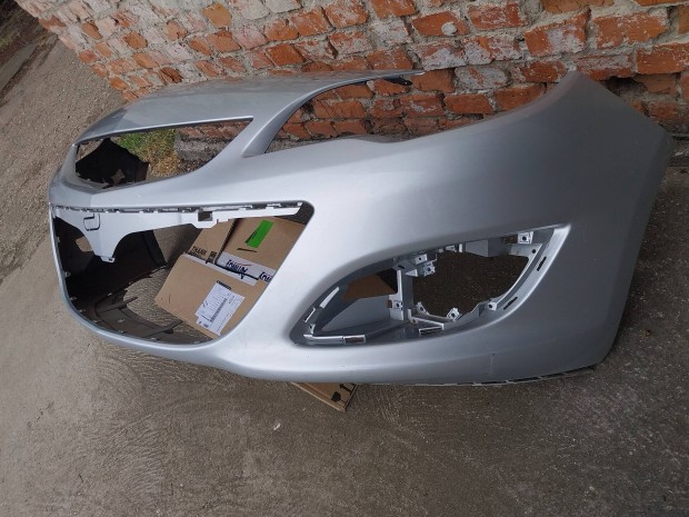 Opel astra j facelift előtti első lökhárító