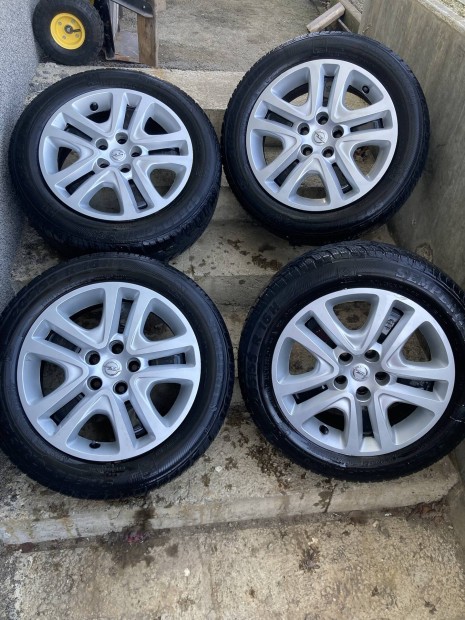 Opel astra j k 5x105 16 col szemzoros felni + disztrcsa