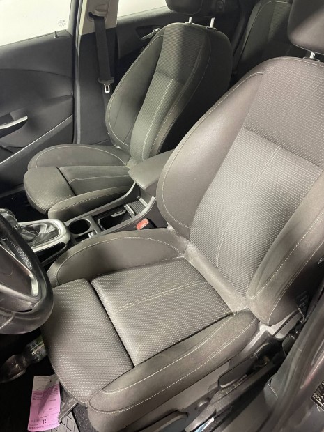 Opel astra j ülés , belső eladó Varjuk hívásodat