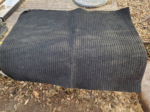 Opel autsznyegek kisbuszba, corsa stb