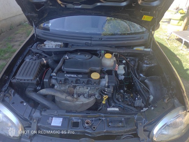 Opel b Corsa alkatrszek eladak