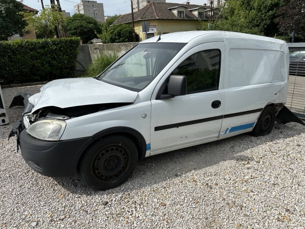 Opel combo 1,7 ctdi alkatrszek eladk 
