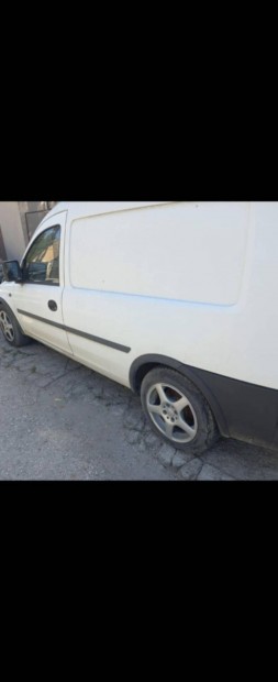 Opel combo c 1.3 cdti minden alkatrsze 