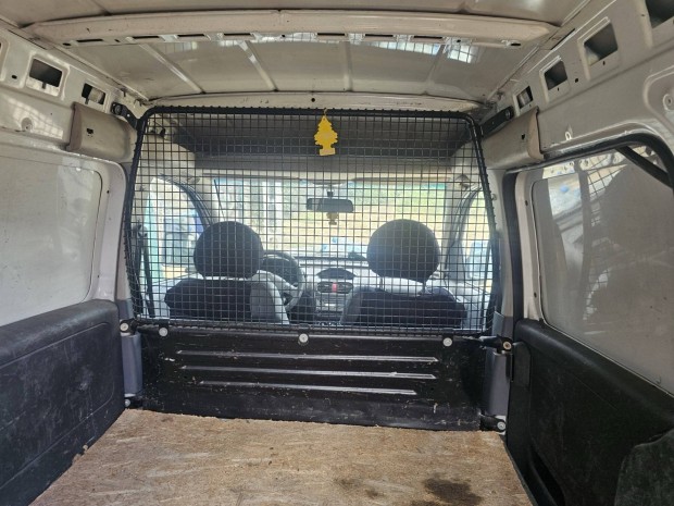 Opel combo c trelvlaszt 50000  